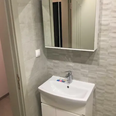 Apartvel 3 Apartman *